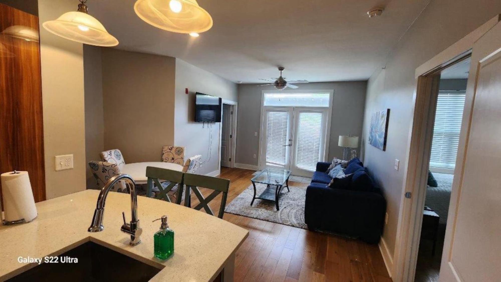 #2107 - 2 Bedroom, Lsu Stadium, Sleeps 6 Μπατόν Ρουζ Εξωτερικό φωτογραφία